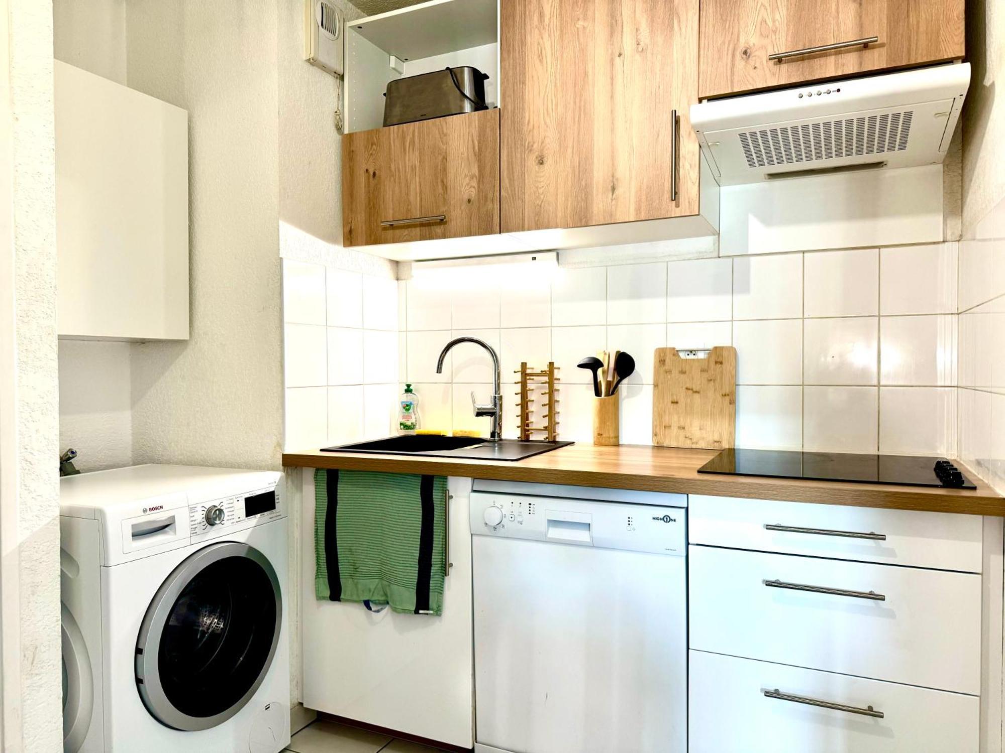 Bel Appartement T3 De 60M2 Avec Parking, Terrasse, Proche Du Metro Et Du Periph Тулуза Екстериор снимка
