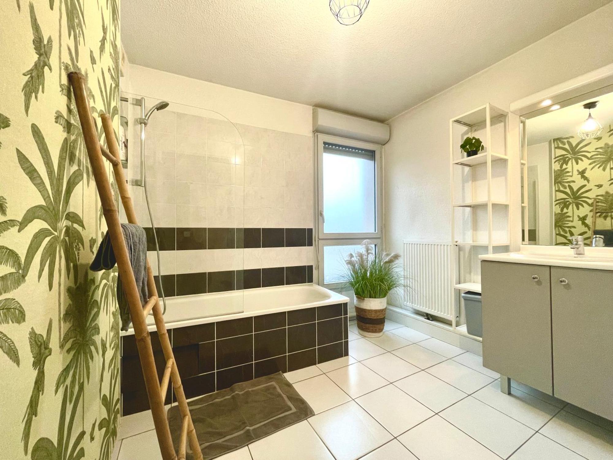 Bel Appartement T3 De 60M2 Avec Parking, Terrasse, Proche Du Metro Et Du Periph Тулуза Екстериор снимка